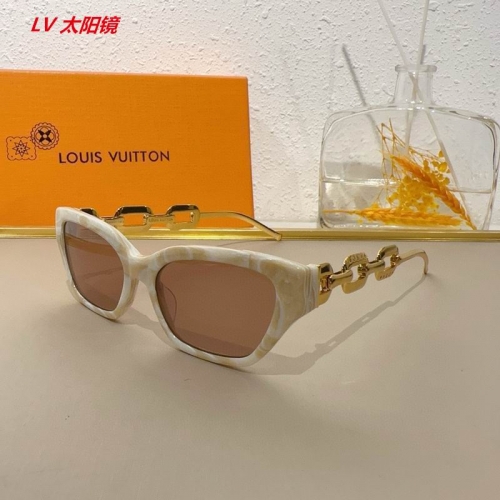 L...V... Sunglasses AAAA 4731