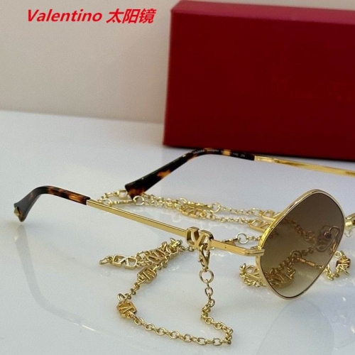 V.a.l.e.n.t.i.n.o. Sunglasses AAAA 4215