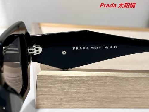 P.r.a.d.a. Sunglasses AAAA 4013