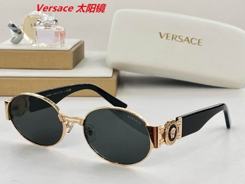 V.e.r.s.a.c.e. Sunglasses AAAA 4028