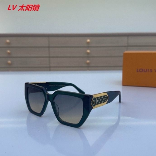 L...V... Sunglasses AAAA 5226