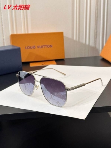 L...V... Sunglasses AAAA 5702