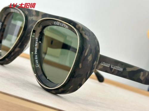 L...V... Sunglasses AAAA 5047