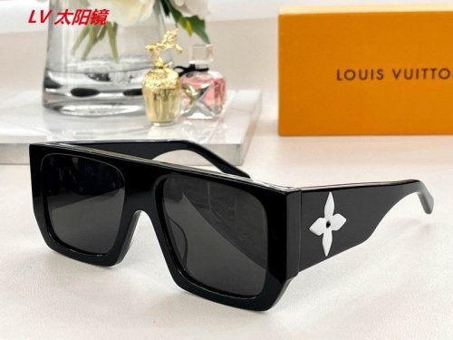 L...V... Sunglasses AAAA 6067