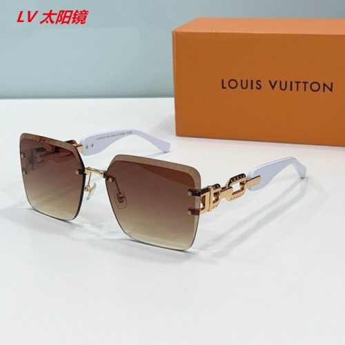 L...V... Sunglasses AAAA 4562