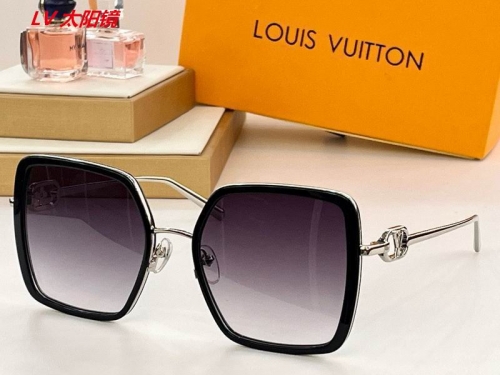 L...V... Sunglasses AAAA 5678