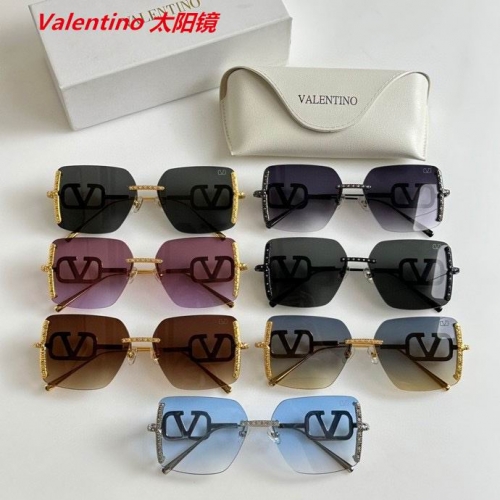 V.a.l.e.n.t.i.n.o. Sunglasses AAAA 4133