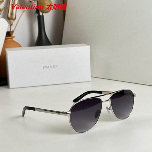 V.a.l.e.n.t.i.n.o. Sunglasses AAAA 4110