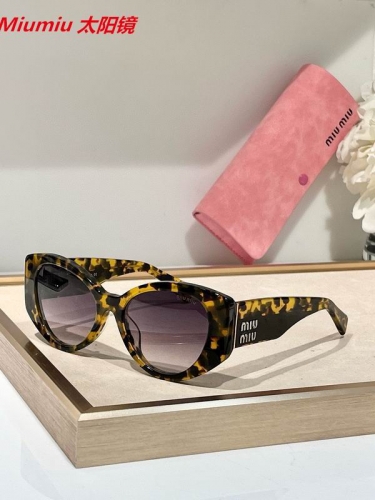 M.i.u.m.i.u. Sunglasses AAAA 4711