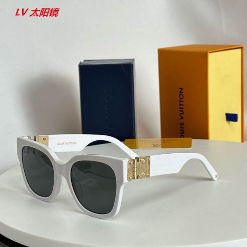 L...V... Sunglasses AAAA 5332