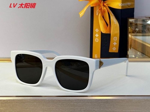 L...V... Sunglasses AAAA 5210