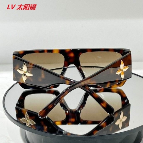 L...V... Sunglasses AAAA 5640