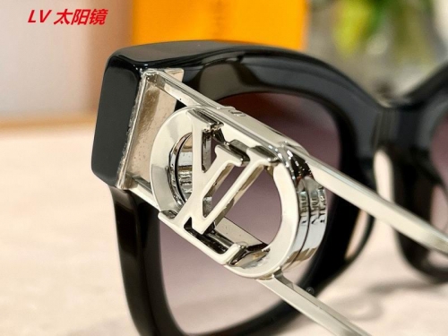 L...V... Sunglasses AAAA 5630