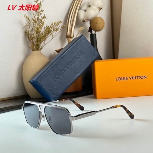 L...V... Sunglasses AAAA 4371