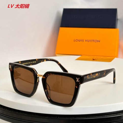 L...V... Sunglasses AAAA 6423