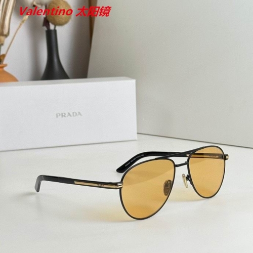 V.a.l.e.n.t.i.n.o. Sunglasses AAAA 4114