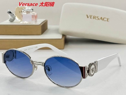 V.e.r.s.a.c.e. Sunglasses AAAA 4025