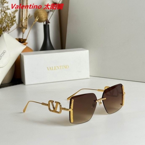 V.a.l.e.n.t.i.n.o. Sunglasses AAAA 4139