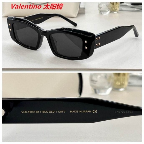 V.a.l.e.n.t.i.n.o. Sunglasses AAAA 4208