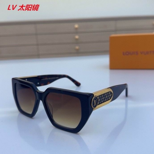 L...V... Sunglasses AAAA 5223