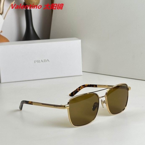 V.a.l.e.n.t.i.n.o. Sunglasses AAAA 4122