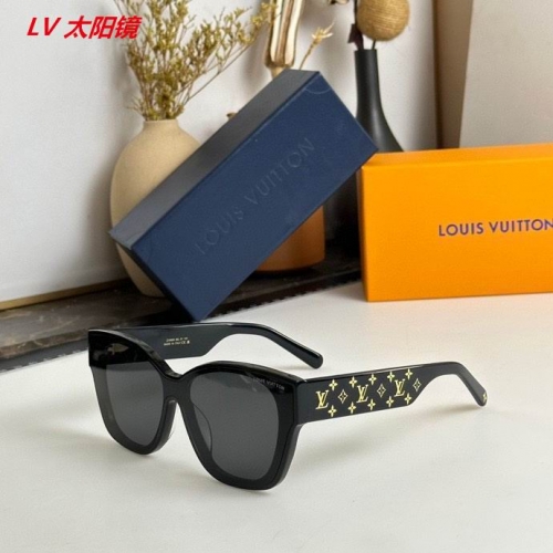 L...V... Sunglasses AAAA 4347