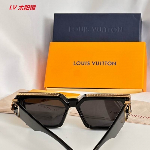 L...V... Sunglasses AAAA 6379