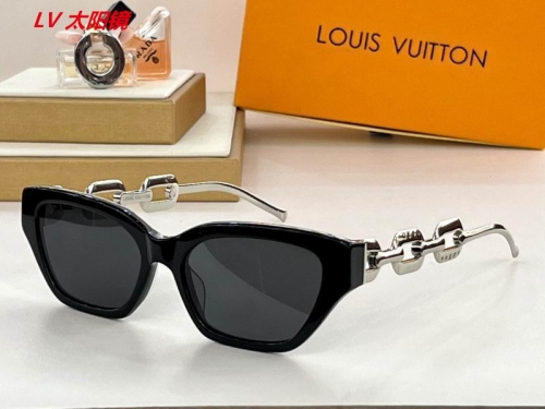 L...V... Sunglasses AAAA 4242