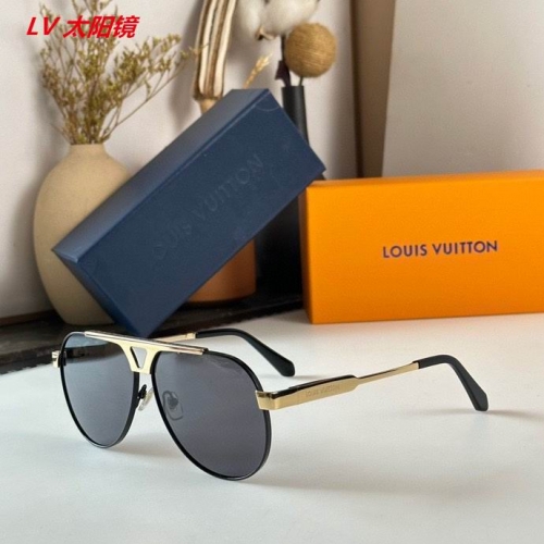 L...V... Sunglasses AAAA 4367