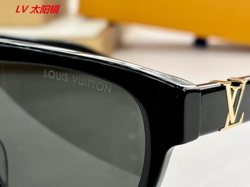 L...V... Sunglasses AAAA 5802