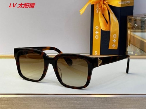 L...V... Sunglasses AAAA 5209