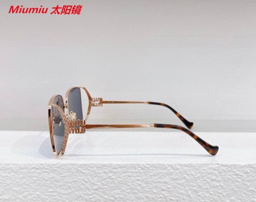 M.i.u.m.i.u. Sunglasses AAAA 4001