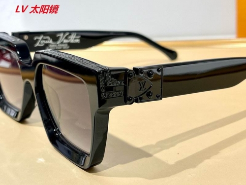 L...V... Sunglasses AAAA 6147