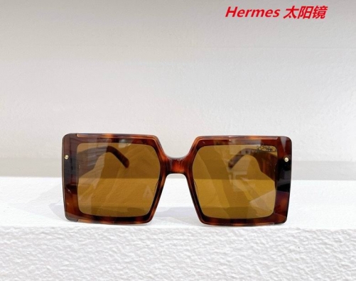 H.e.r.m.e.s. Sunglasses AAAA 4111