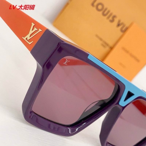 L...V... Sunglasses AAAA 5740