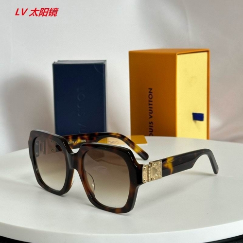 L...V... Sunglasses AAAA 5341