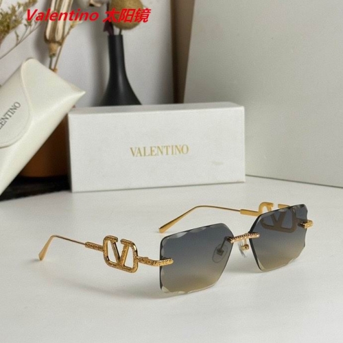 V.a.l.e.n.t.i.n.o. Sunglasses AAAA 4164