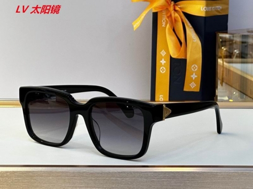 L...V... Sunglasses AAAA 5211