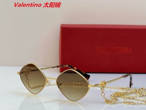 V.a.l.e.n.t.i.n.o. Sunglasses AAAA 4217