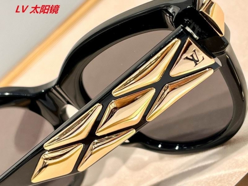 L...V... Sunglasses AAAA 6245