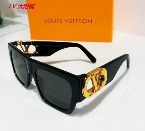 L...V... Sunglasses AAAA 4773