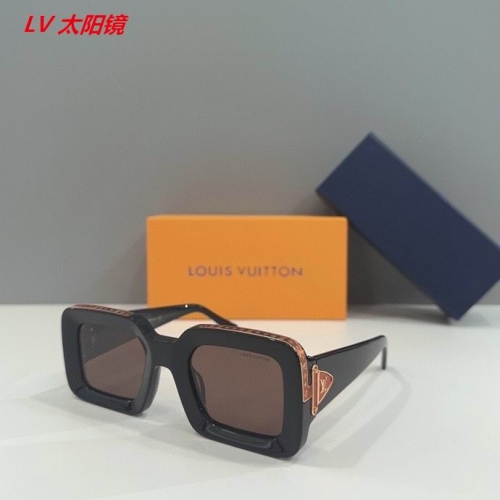 L...V... Sunglasses AAAA 4472