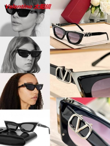 V.a.l.e.n.t.i.n.o. Sunglasses AAAA 4289