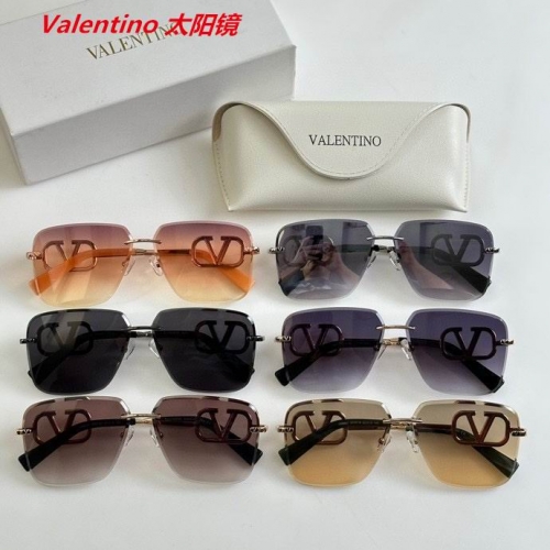 V.a.l.e.n.t.i.n.o. Sunglasses AAAA 4089