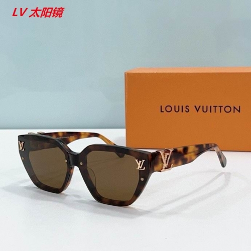 L...V... Sunglasses AAAA 4525