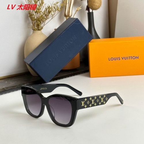 L...V... Sunglasses AAAA 4342