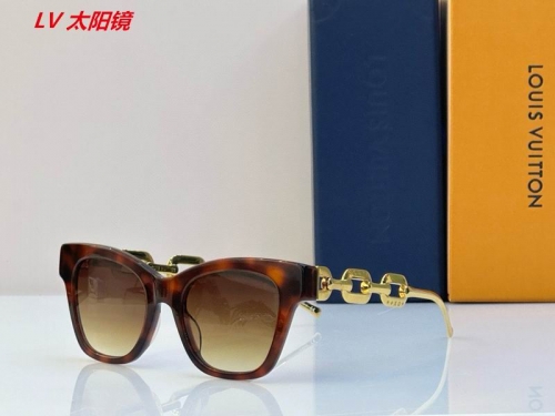 L...V... Sunglasses AAAA 5200