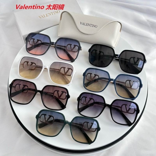 V.a.l.e.n.t.i.n.o. Sunglasses AAAA 4319