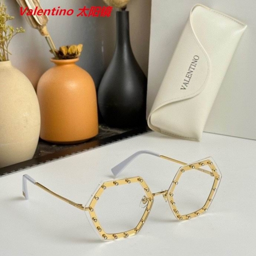 V.a.l.e.n.t.i.n.o. Sunglasses AAAA 4067