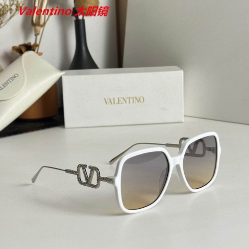 V.a.l.e.n.t.i.n.o. Sunglasses AAAA 4058